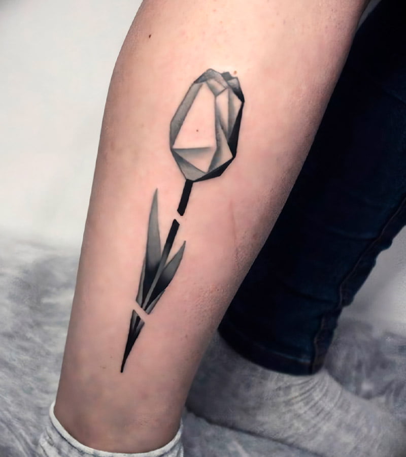 tatuajes de tulipanes para hombres 1 geometricos