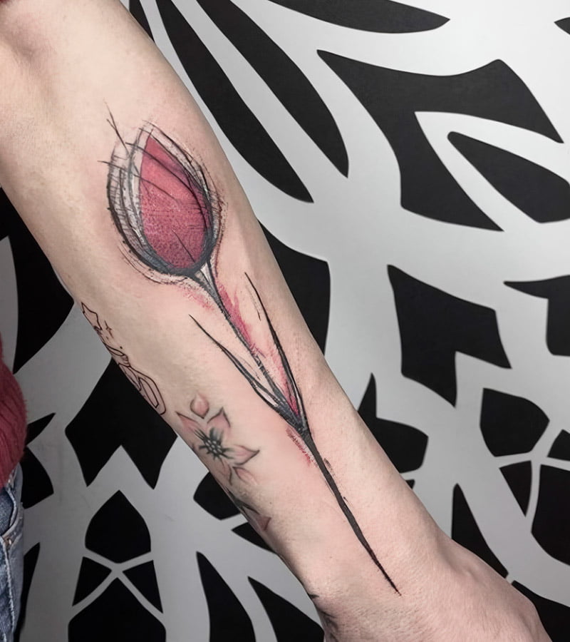 tatuajes de tulipanes para hombres 12