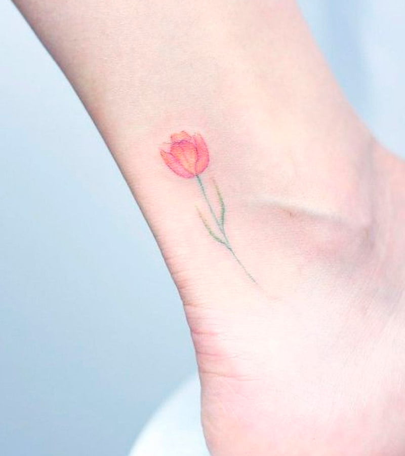 tatuajes de tulipanes pequenos 12