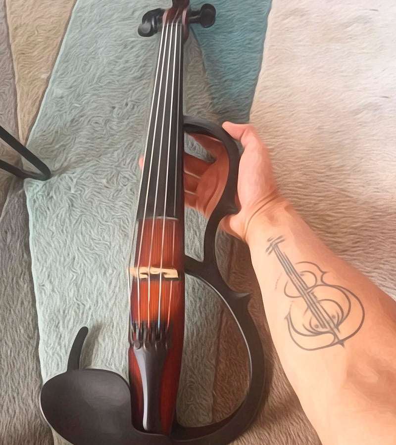 tatuajes de violin en el brazo 4