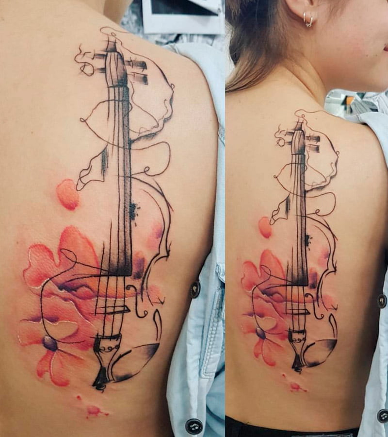 tatuajes de violin en la espalda 3