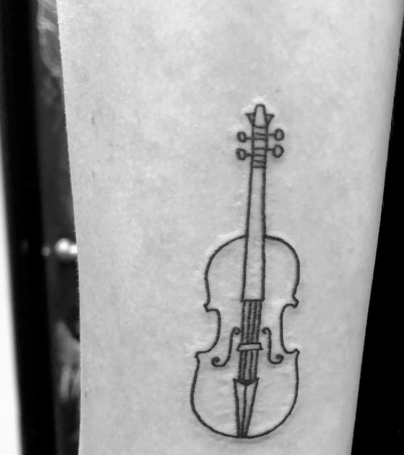 tatuajes de violin minimalistas 12