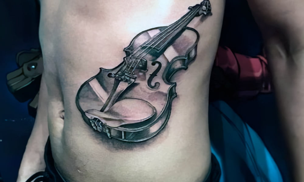 tatuajes de violin para hombres 11