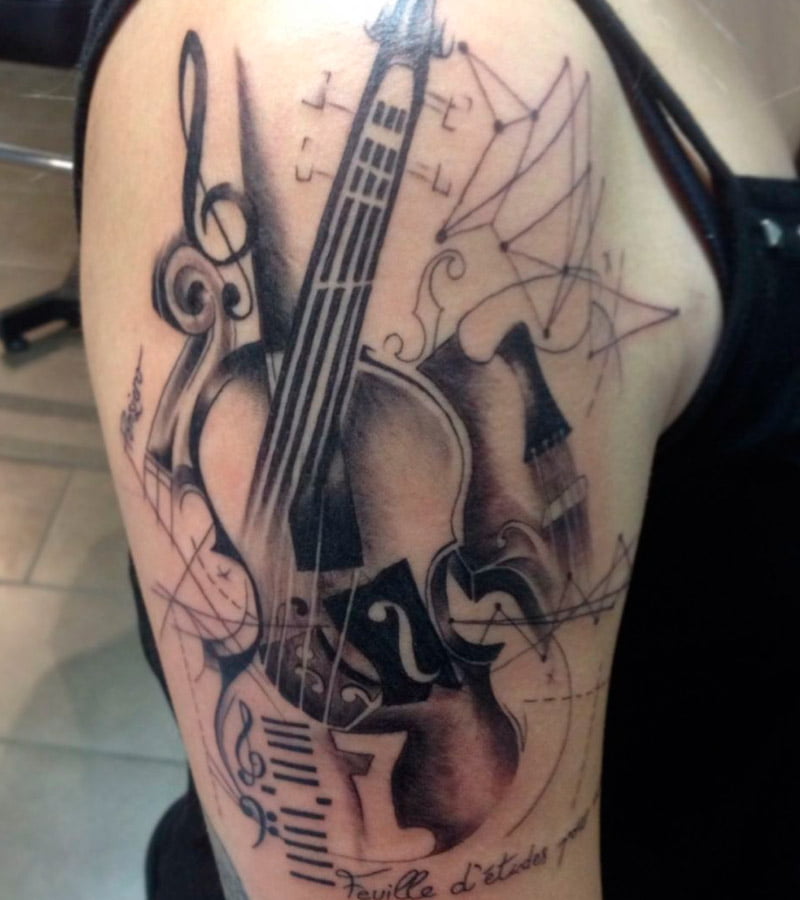 tatuajes de violin para mujeres 18