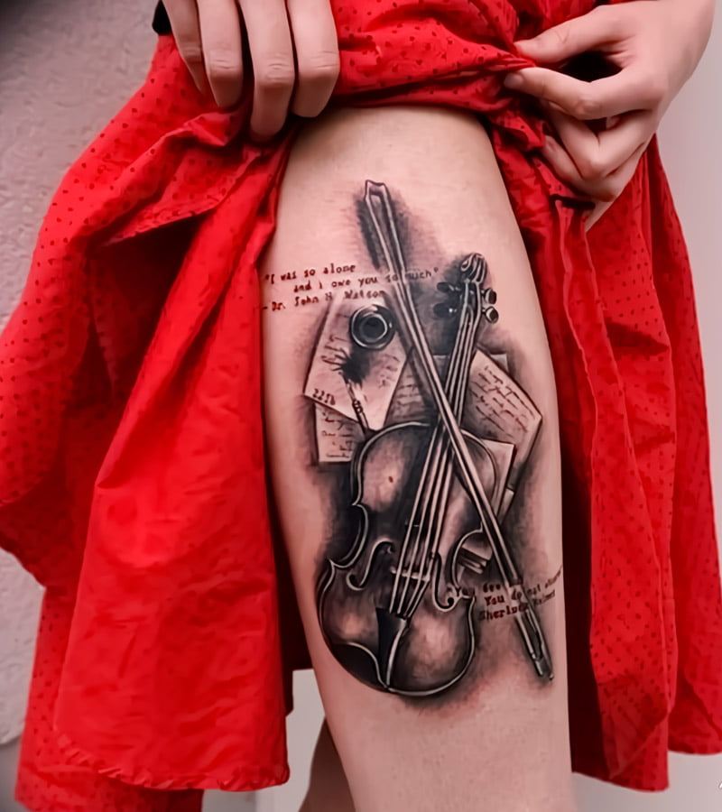 tatuajes de violin para mujeres 20