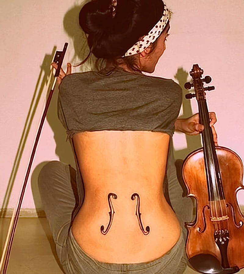 tatuajes de violin para mujeres 4