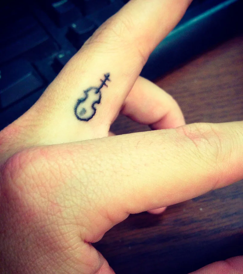 tatuajes de violin pequenos 4
