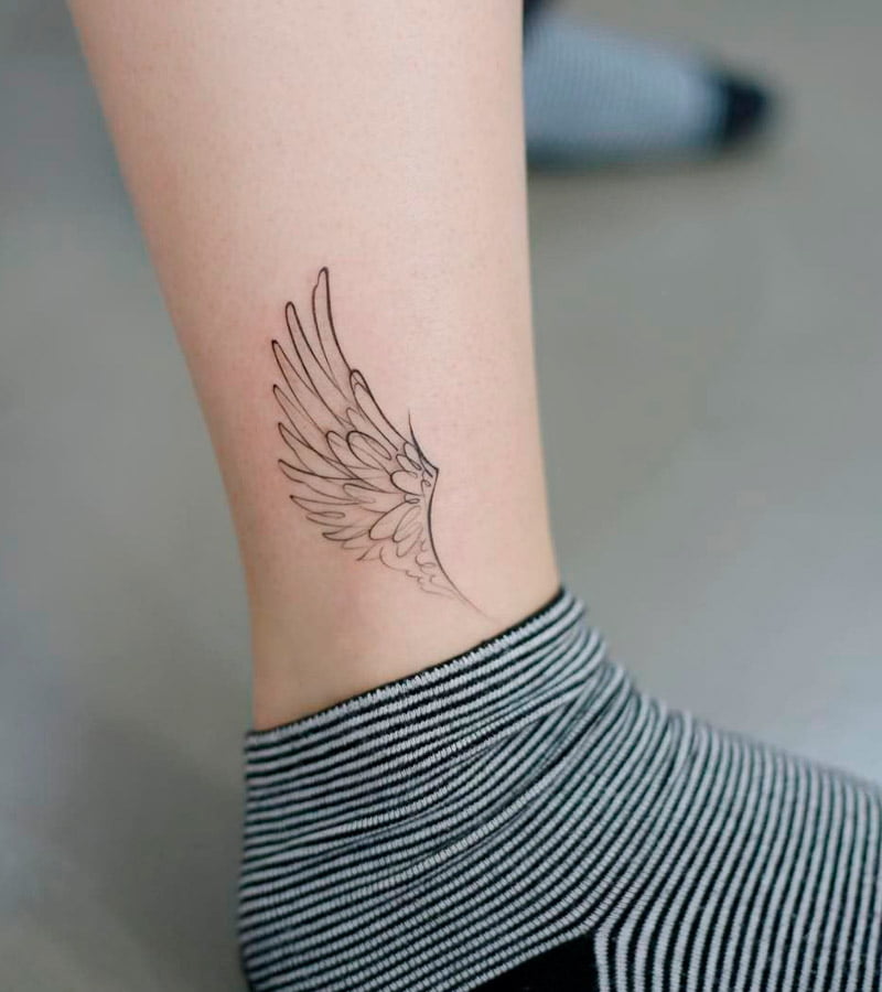 tatuajes minimalistas de alas de angel 5