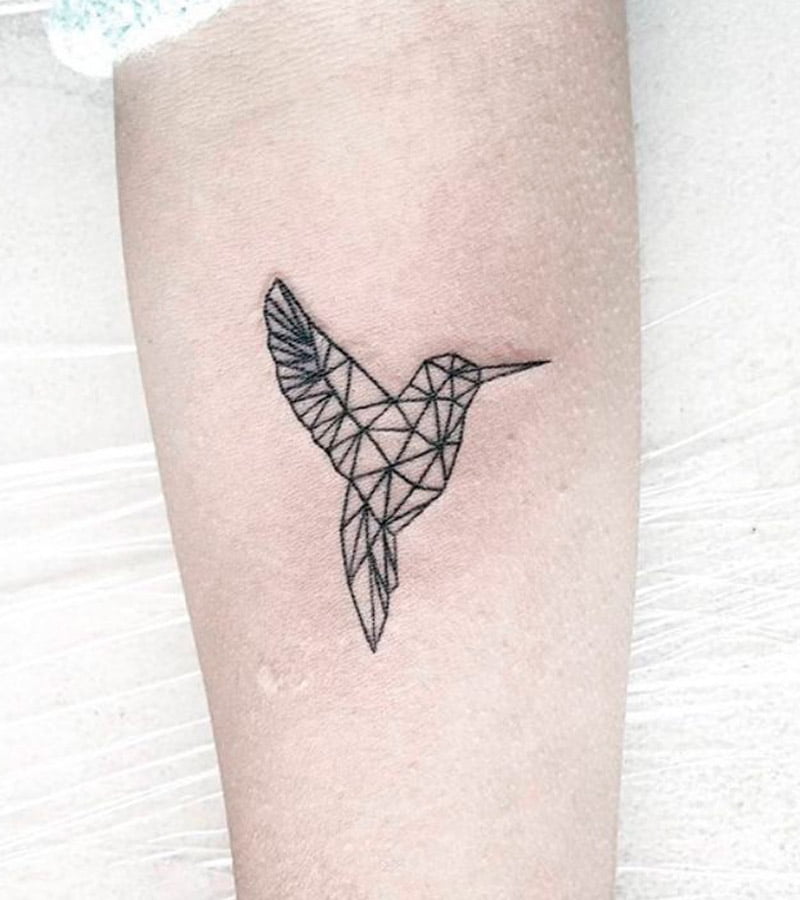 tatuajes minimalistas de colibries 5