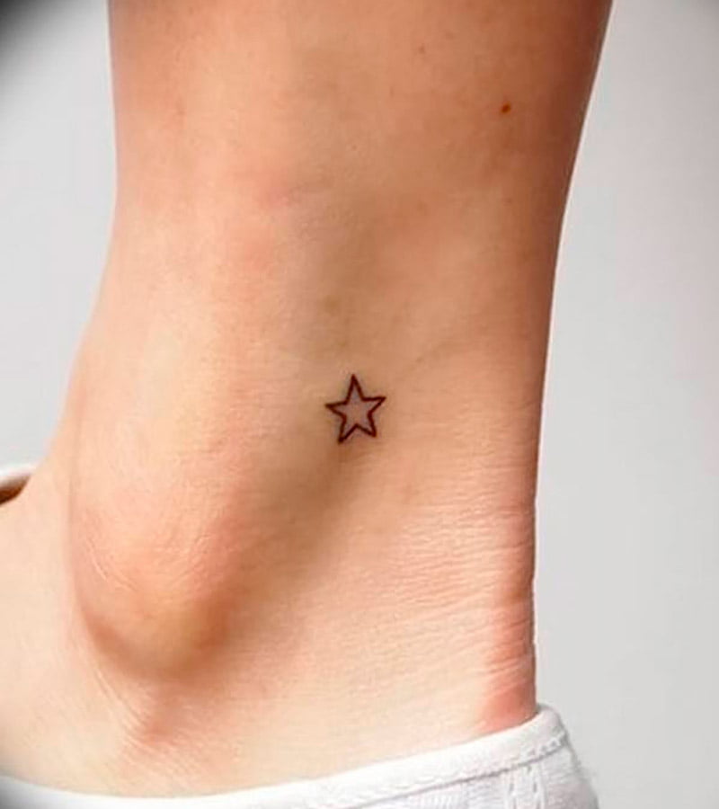 tatuajes minimalistas de estrellas 3