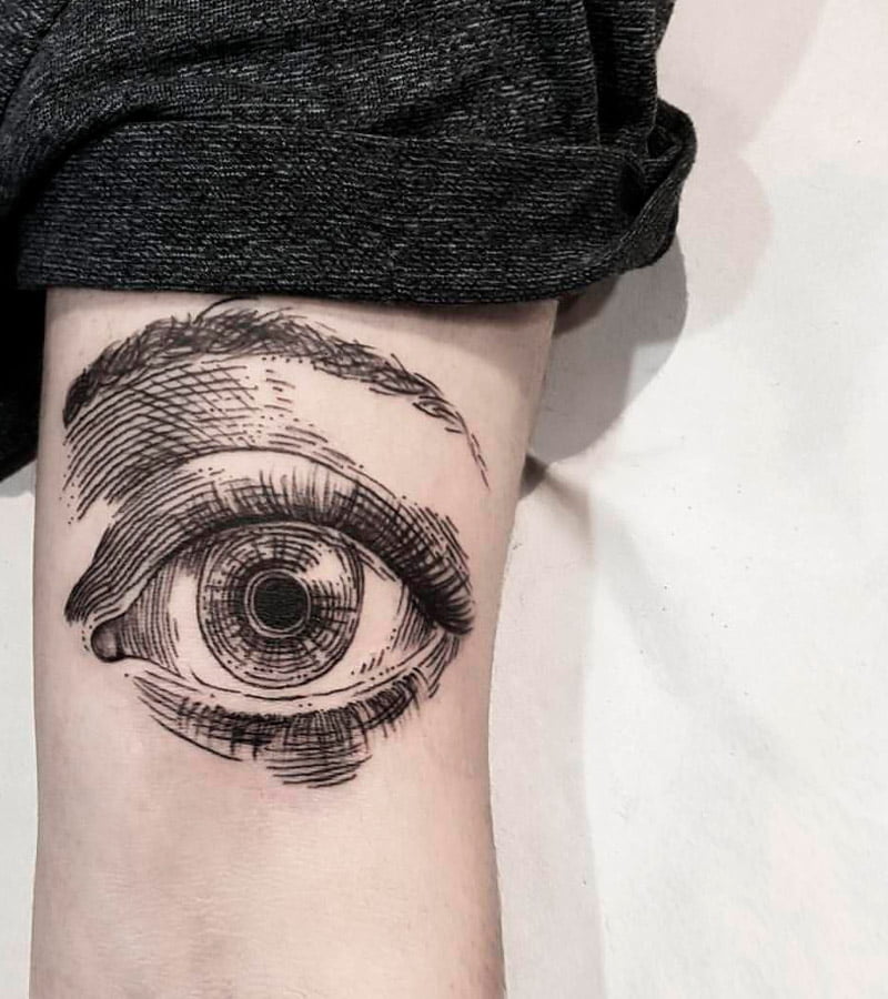tatuajes minimalistas de ojos 8