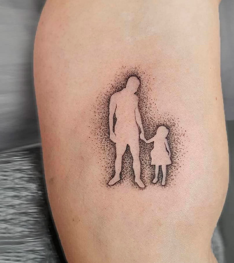 tatuajes minimalistas papa e hija 4