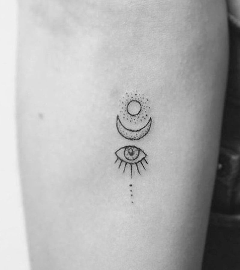 tatuajes minimalistas sol y luna 6