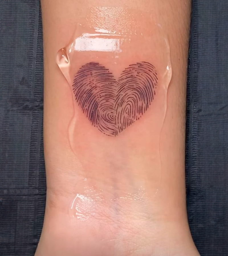 Significado de tatuajes huellas dactilares