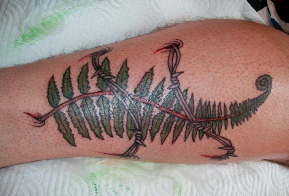 tatuajes de alambre de puas a color 2