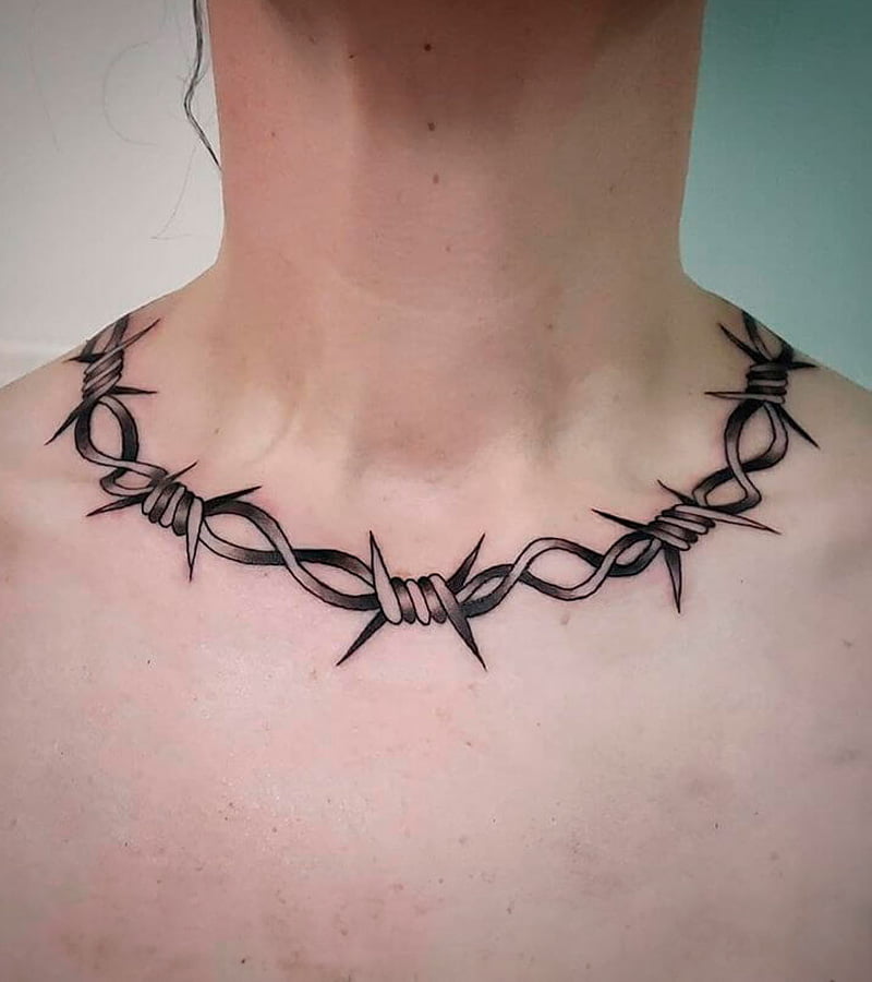 tatuajes de alambre de puas para mujeres 11