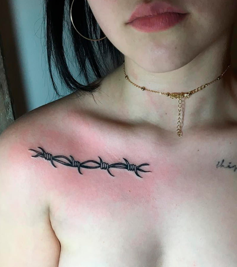 tatuajes de alambre de puas para mujeres 3
