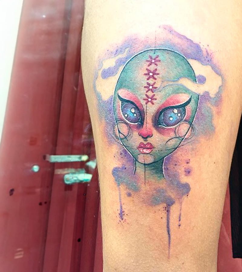 tatuajes de aliens marcianos para mujeres 8