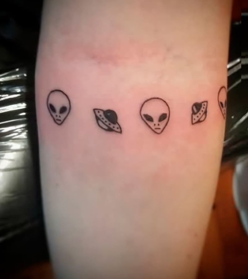 tatuajes de aliens pequenos 9