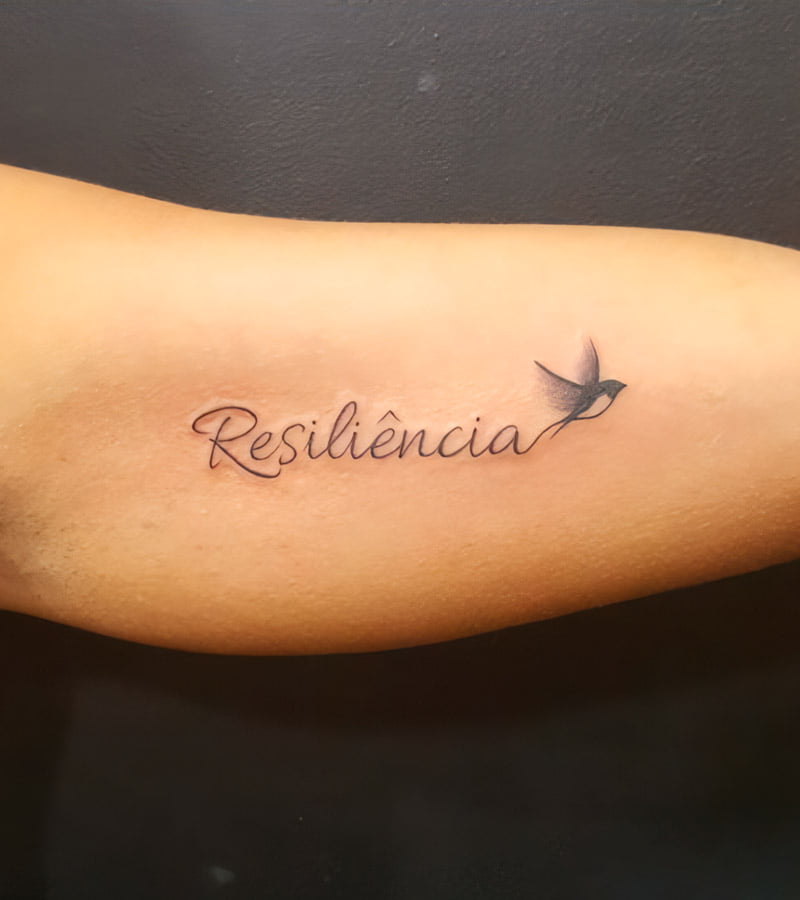 tatuajes de resiliencia para mujeres 14