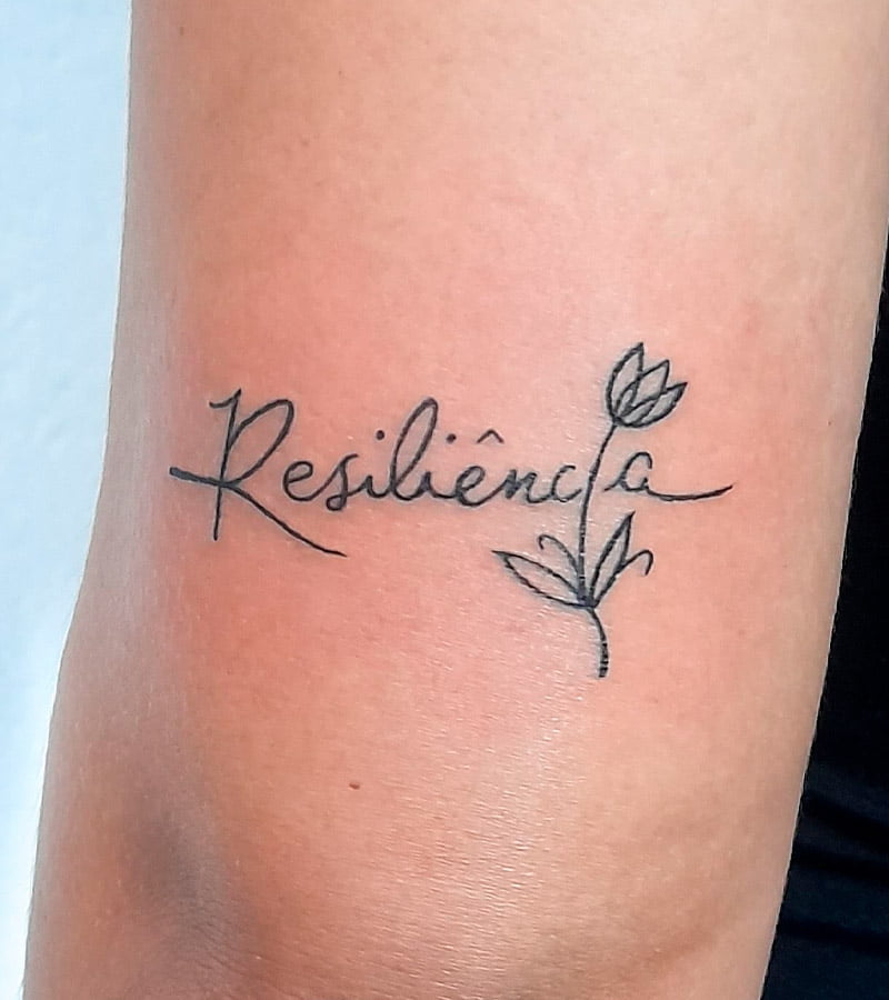 tatuajes de resiliencia para mujeres 19