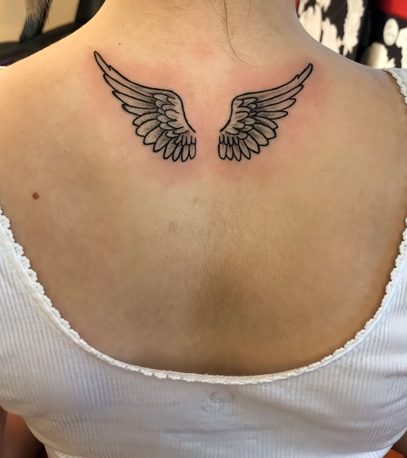 tatuajes pequenos de alas de angel 6