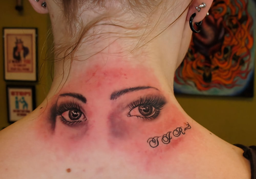 tatuajes de ojos para mujeres 7